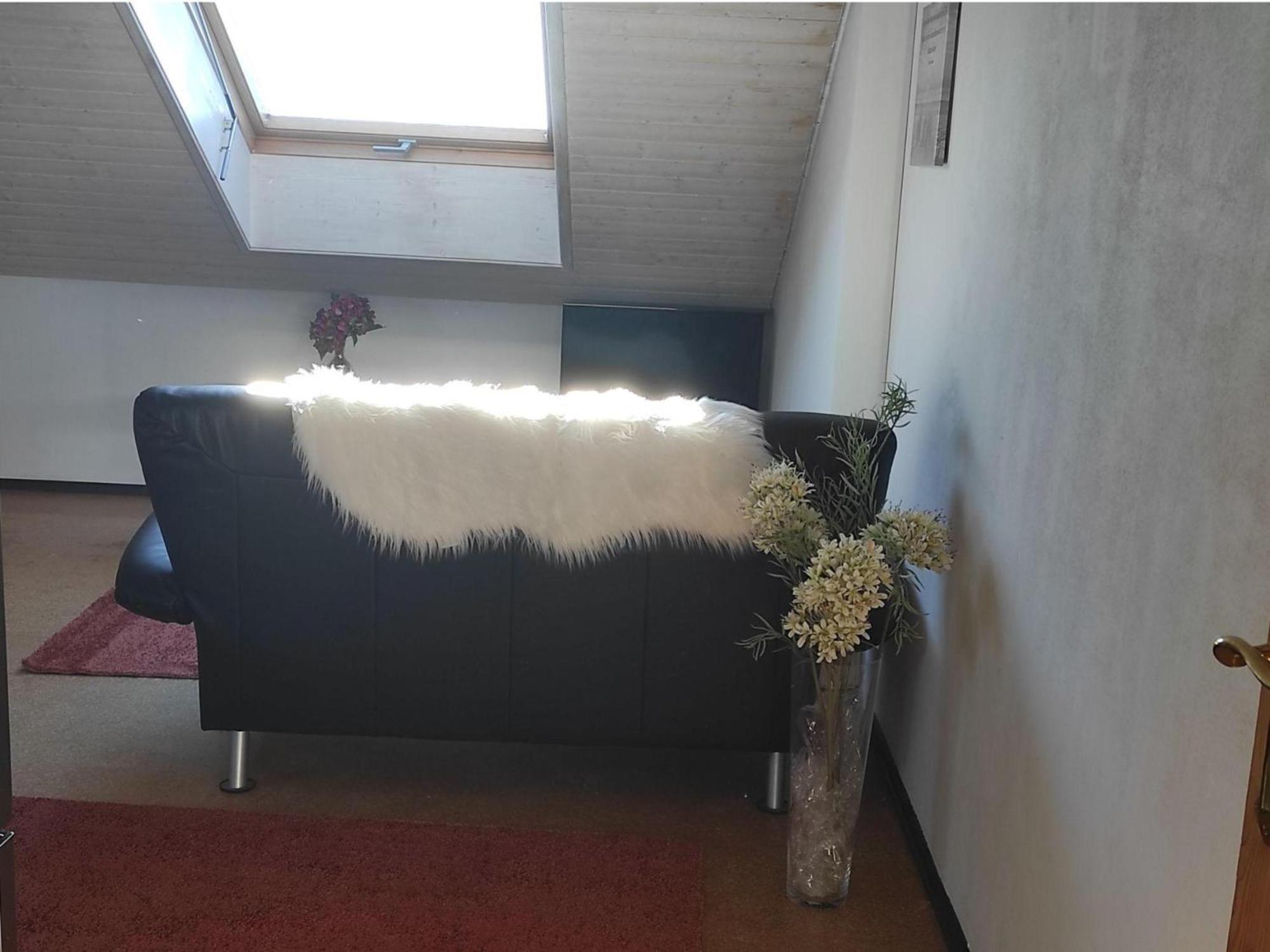 Gaestezimmer Am Hof Zwiefalten Esterno foto